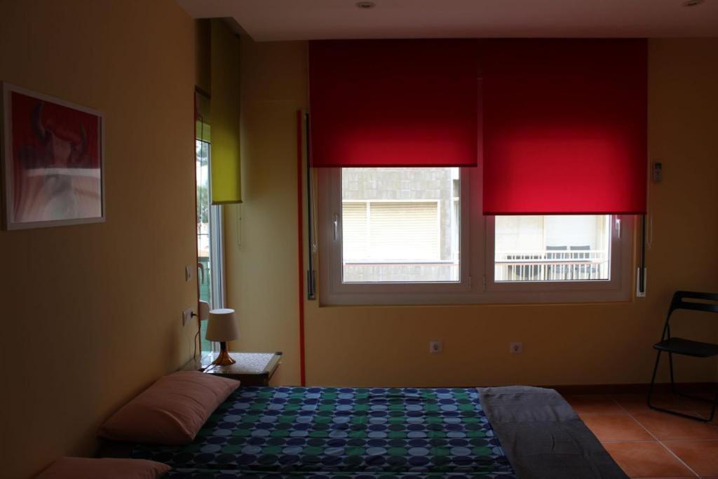 Apartaments Oller Centro โรเซส ภายนอก รูปภาพ