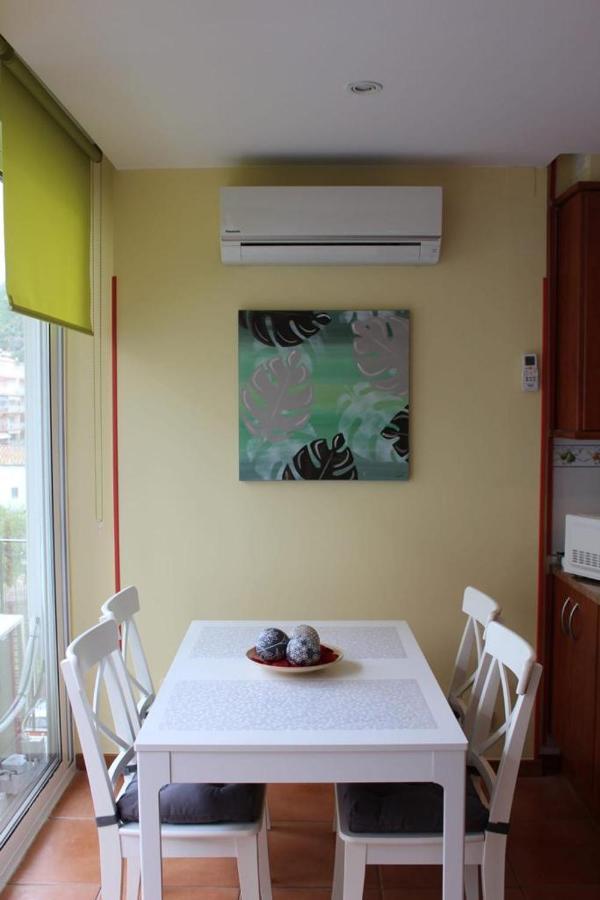Apartaments Oller Centro โรเซส ภายนอก รูปภาพ