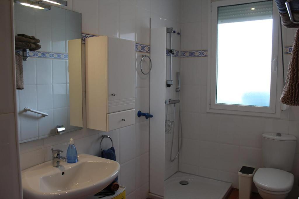 Apartaments Oller Centro โรเซส ภายนอก รูปภาพ